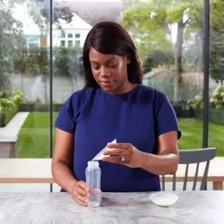 ELVIE CATCH - MILK COLLECTION CUPS EPCAT -Babywelt Verkauf 3 elvie catch lifestyle e206