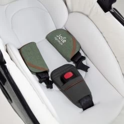 Joie Calmi Auto Liegewanne Pine -Babywelt Verkauf Joie Calmi Auto Reiswieg Pine 1 0a8c