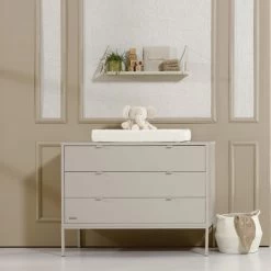 Kidsmill Amy Kommode Breit Oatmeal 8 Kidsmill Amy Kommode Breit Oatmeal -Babywelt Verkauf amy oatmeal sfeer bw def lichter 2 8b0d