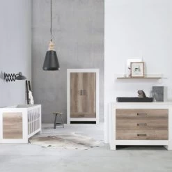 Kidsmill Long Island Wandregal Weiß 8 Kidsmill Long Island Wandregal Weiß -Babywelt Verkauf babykamer long island 2015 5 4 e40a