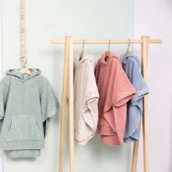 Bébé-jou Bebe-Jou Fabulous Paper Planes Poncho 6 Bébé-jou Bebe-Jou Fabulous Paper Planes Poncho -Babywelt Verkauf bebe jou fabulous paper planes poncho 4 1698