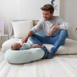 Doomoo Cloudy Relax Bezug Kaki -Babywelt Verkauf doomoo lifestyle relaxcover br07 cloudykaki dsc05991 4b4e